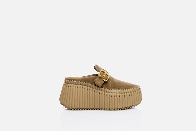 Chloé Nama Slide