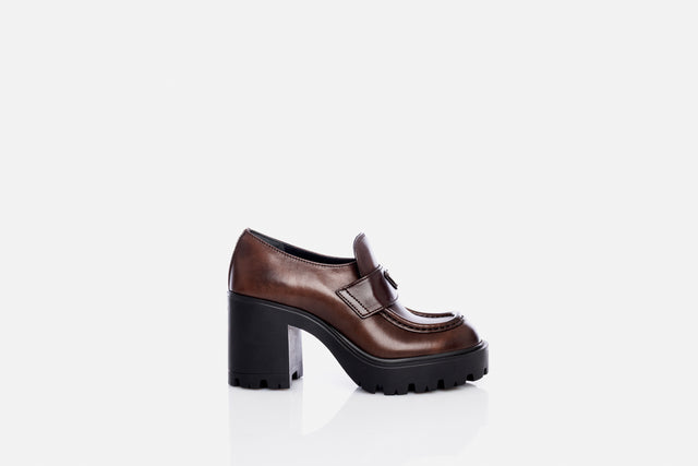 Prada Vitello Vintage Loafer