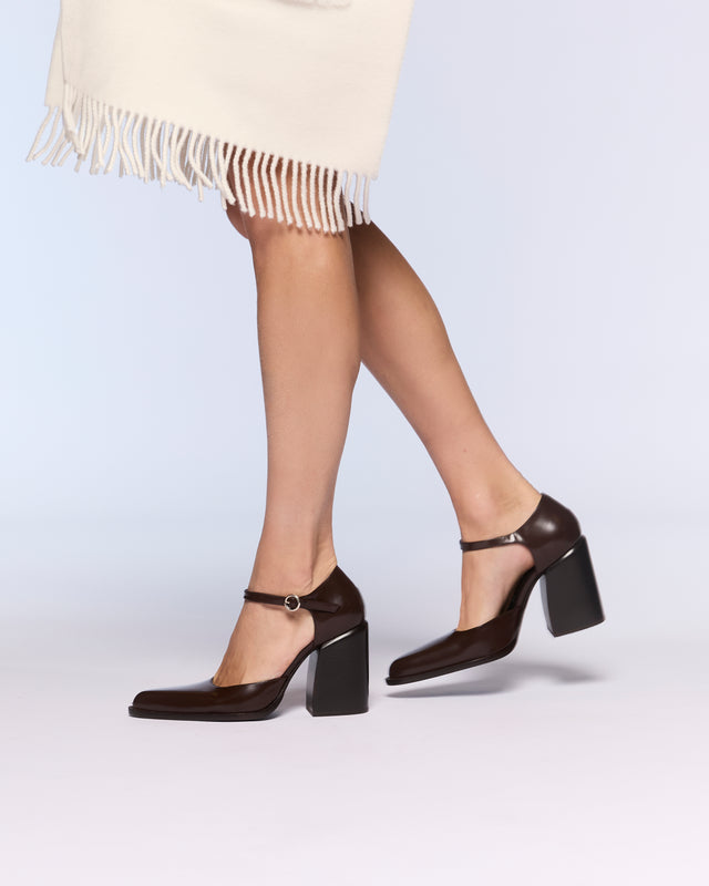 Dries Van Noten Leather Pumps