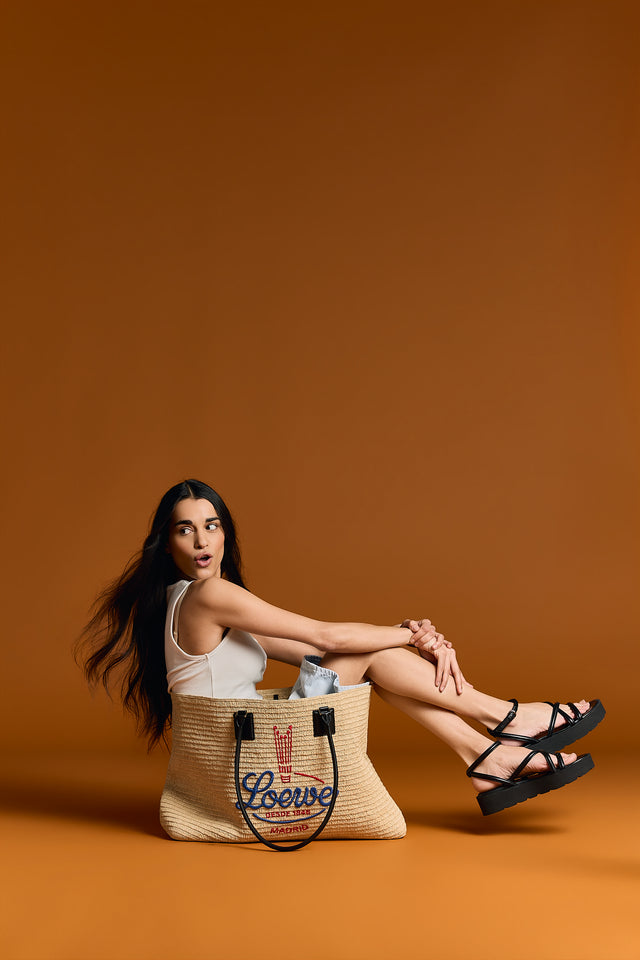 Loewe XL Verano Tote In Raffia