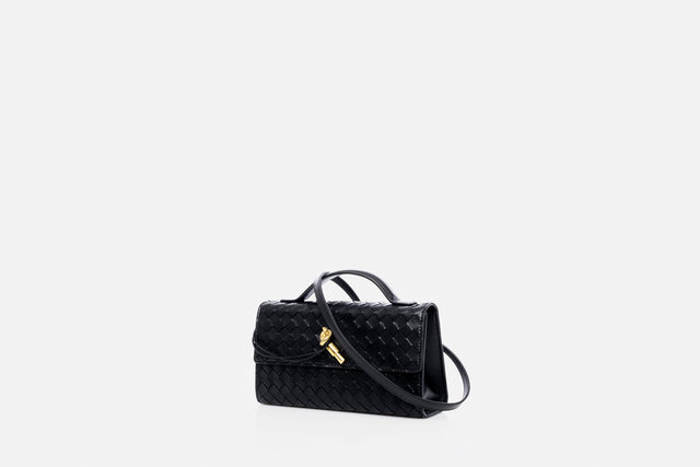 Bottega Veneta Andiamo Clutch 25