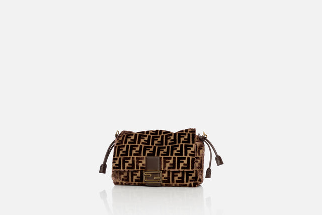 Fendi Mamma Baguette Medium
