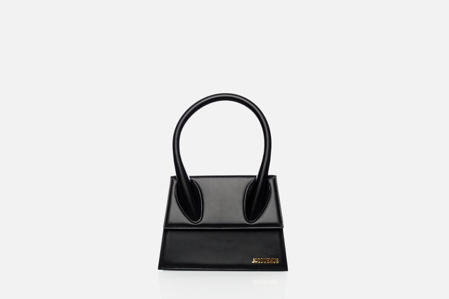 Jacquemus Le Grand Chiquito