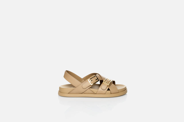 Fendi Feel Leather Sandals