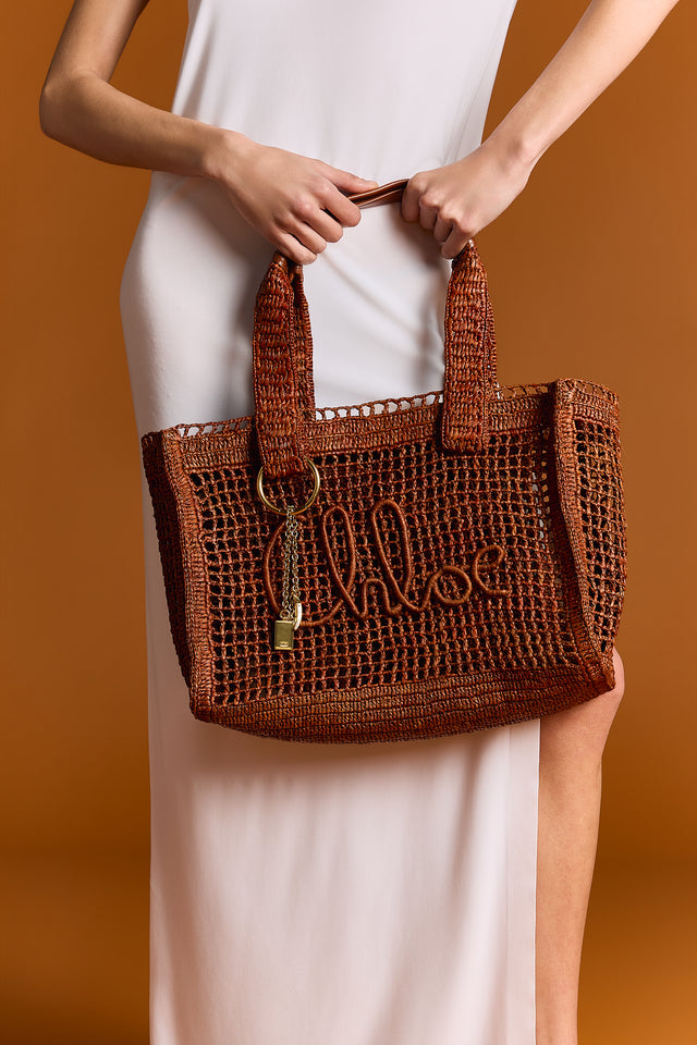 Chloé Summer Banana East-west Tote Bag In Raffia