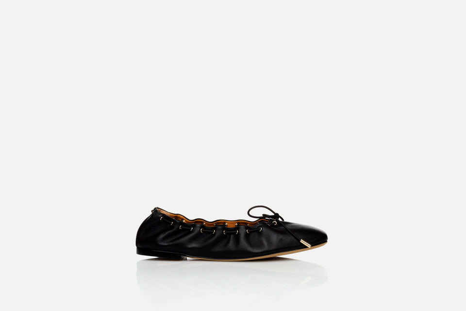 Chloé Oracia Ballerina